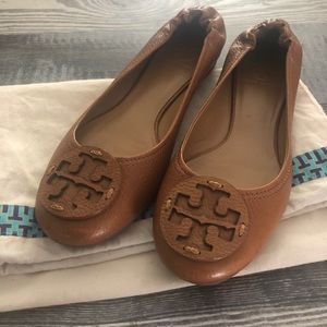 Tory Burch flats sz 9